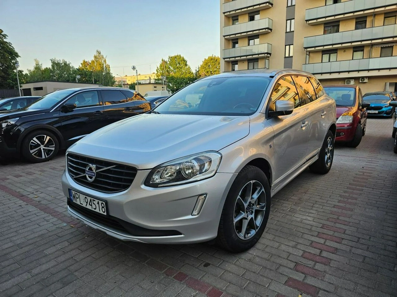 Volvo XC 60 - Zdjęcie 37