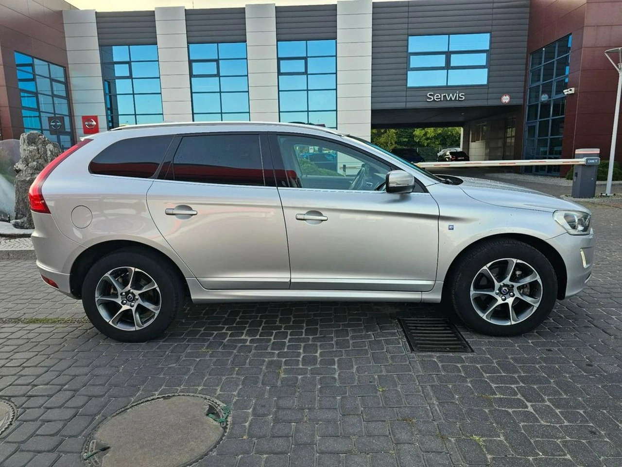 Volvo XC 60 - Zdjęcie 8