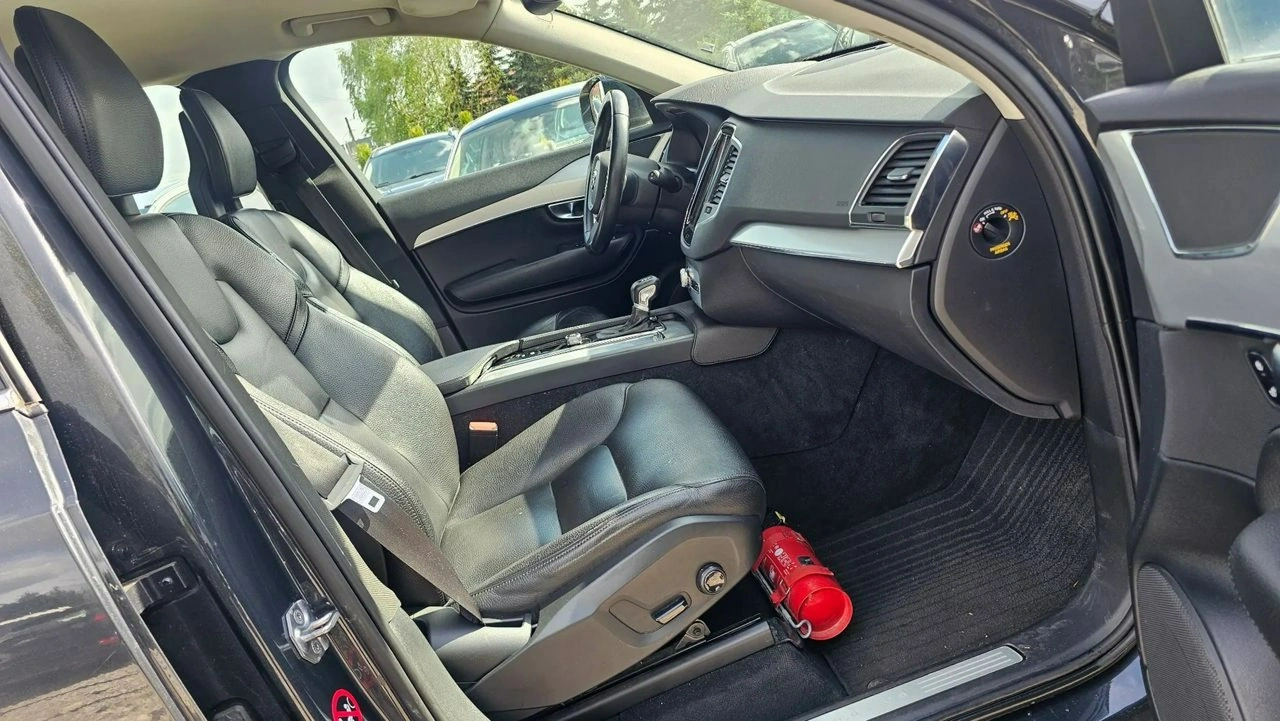 Volvo XC 90 - Zdjęcie 16