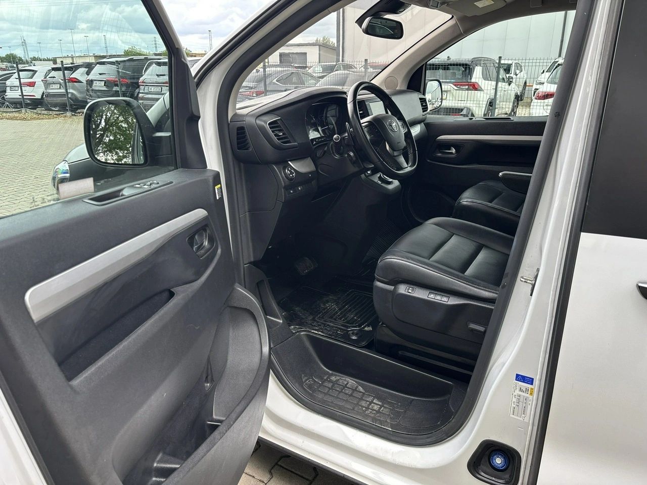Toyota Proace Verso - Zdjęcie 10