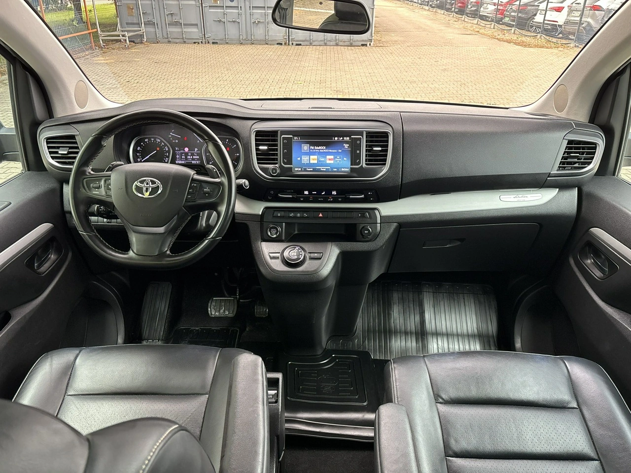 Toyota Proace Verso - Zdjęcie 12