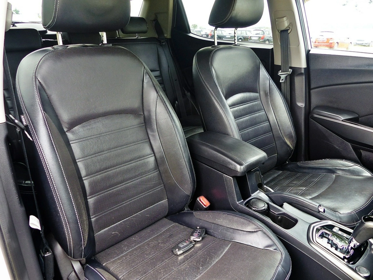 SsangYong XLV - Zdjęcie 25