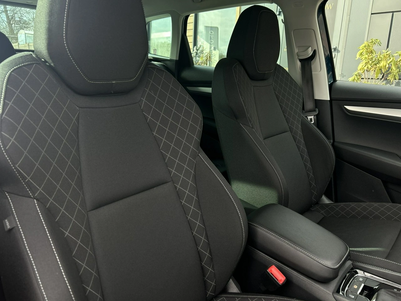 Skoda Karoq - Zdjęcie 12