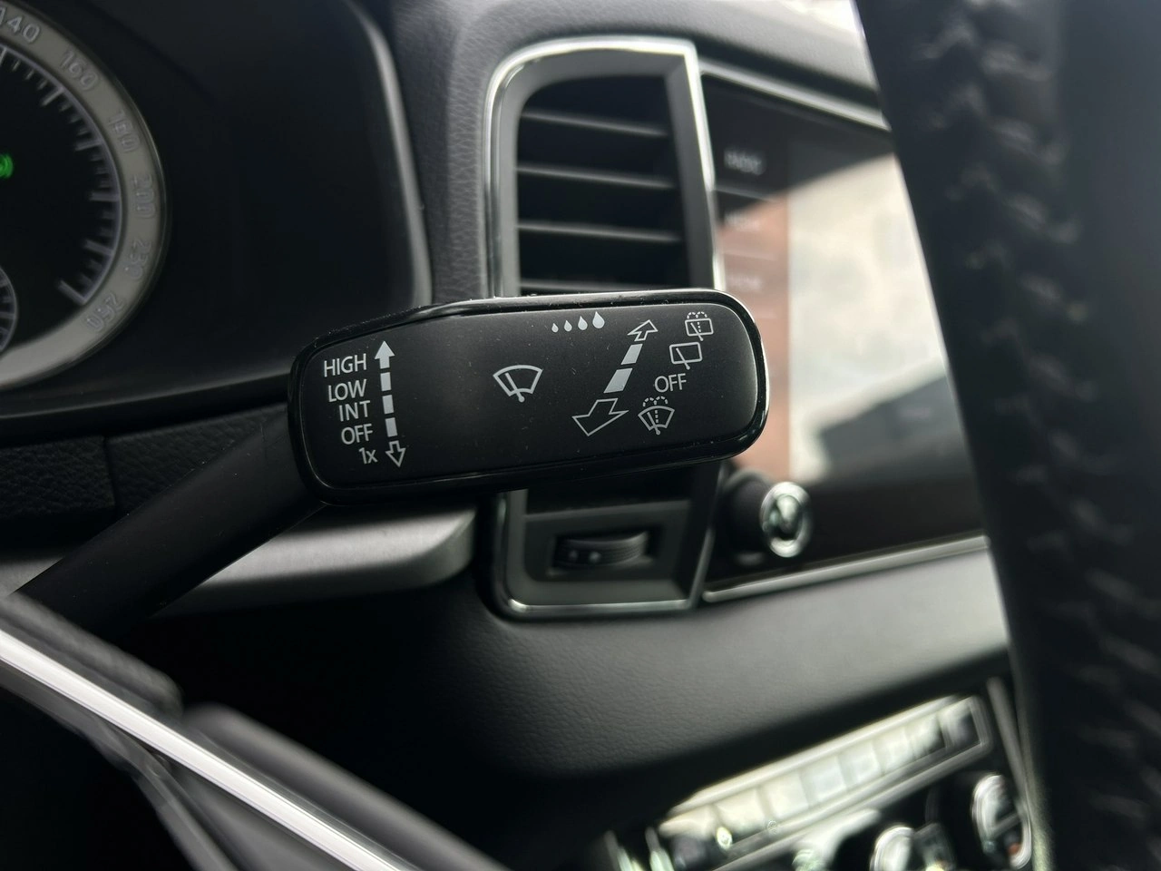 Skoda Karoq - Zdjęcie 19