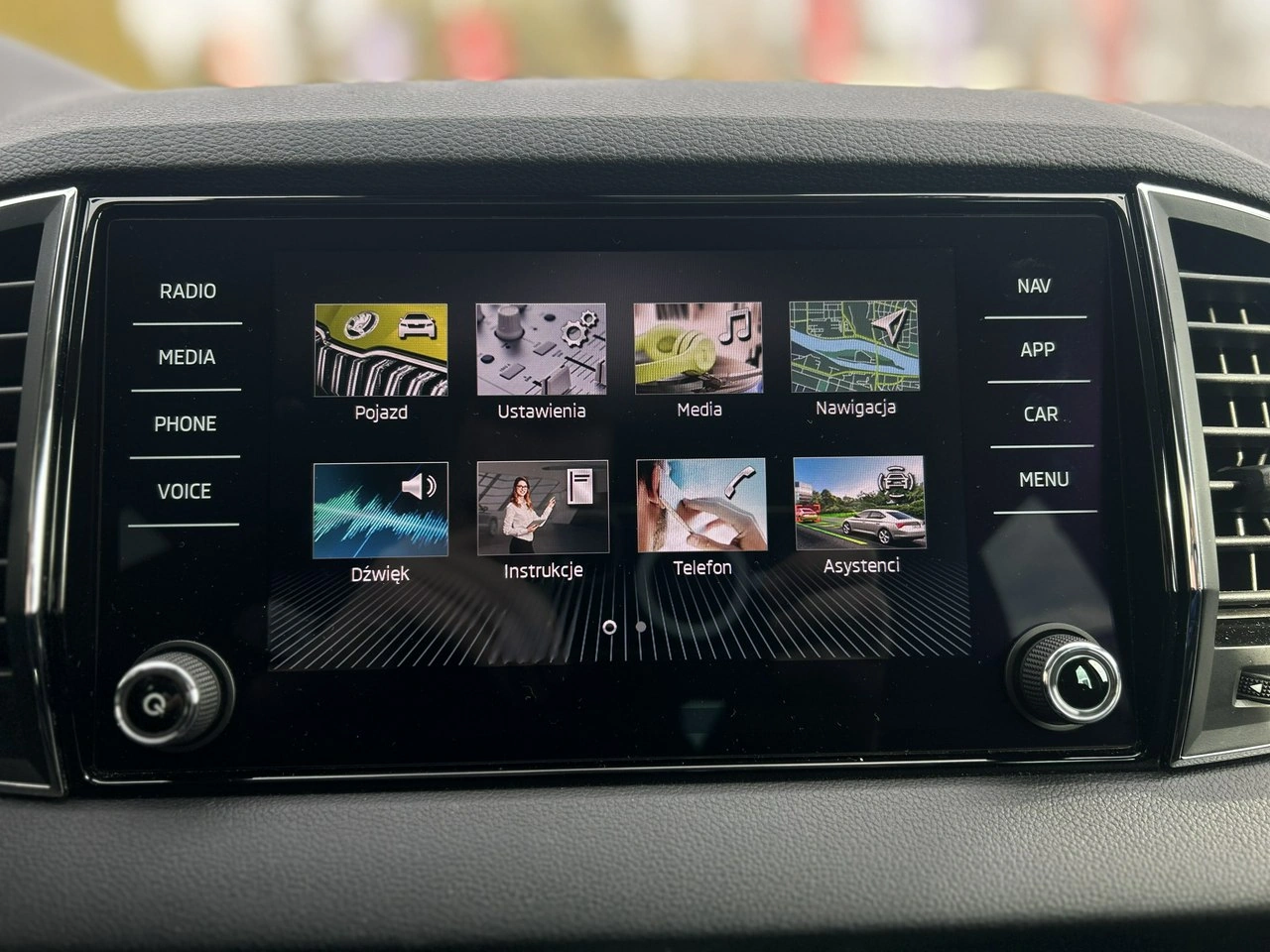 Skoda Karoq - Zdjęcie 23