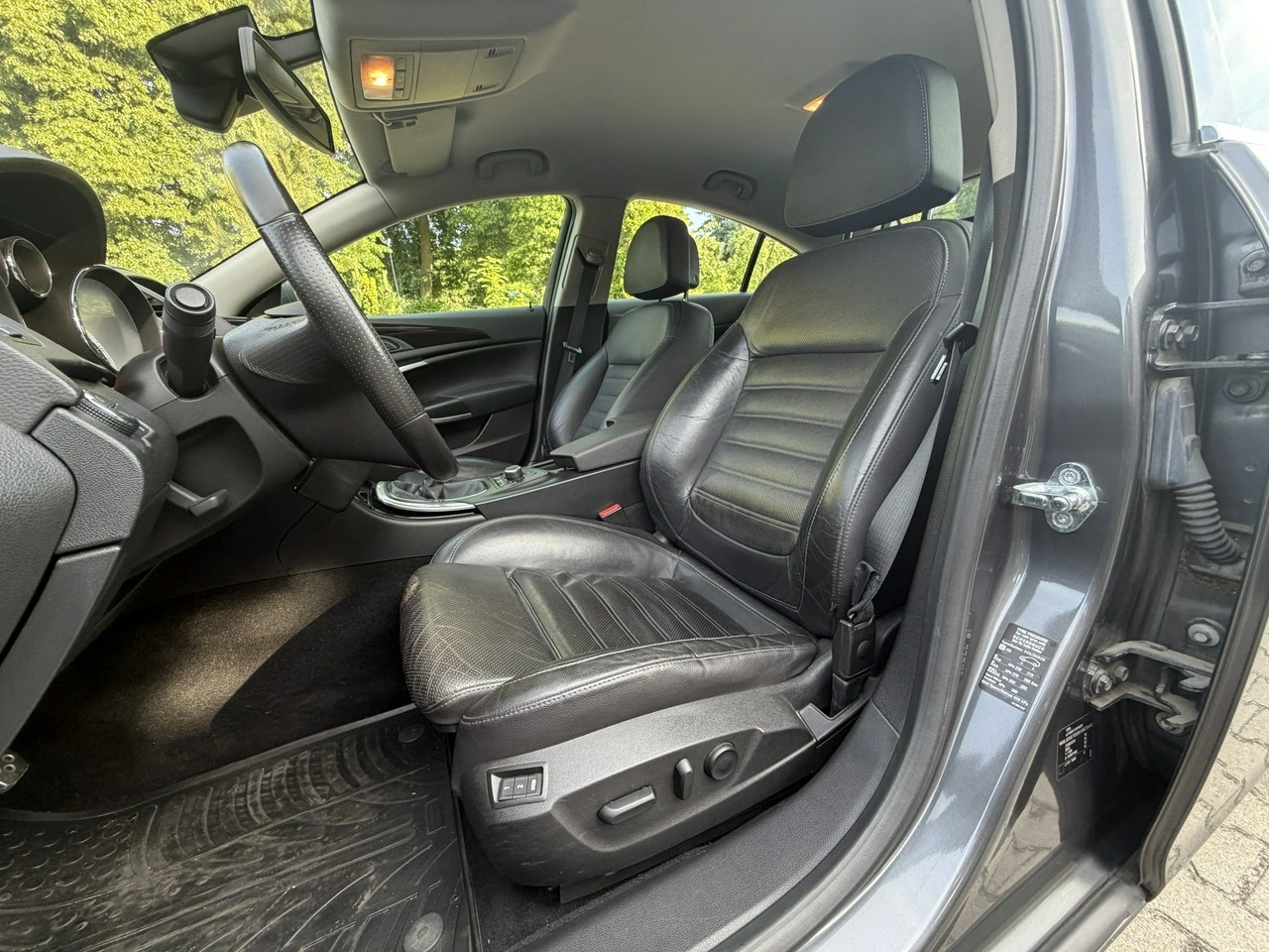Opel Insignia - Zdjęcie 14