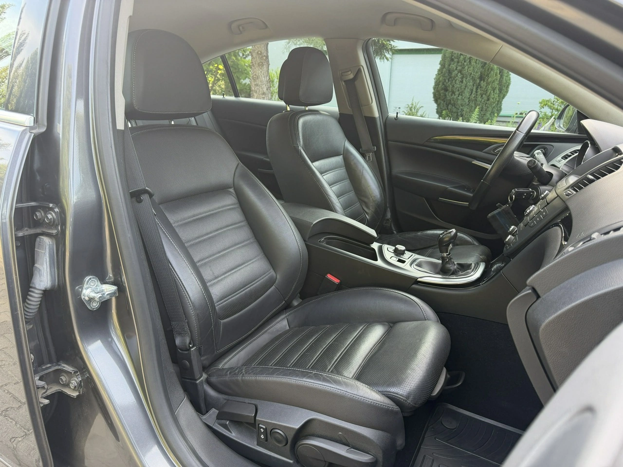 Opel Insignia - Zdjęcie 15