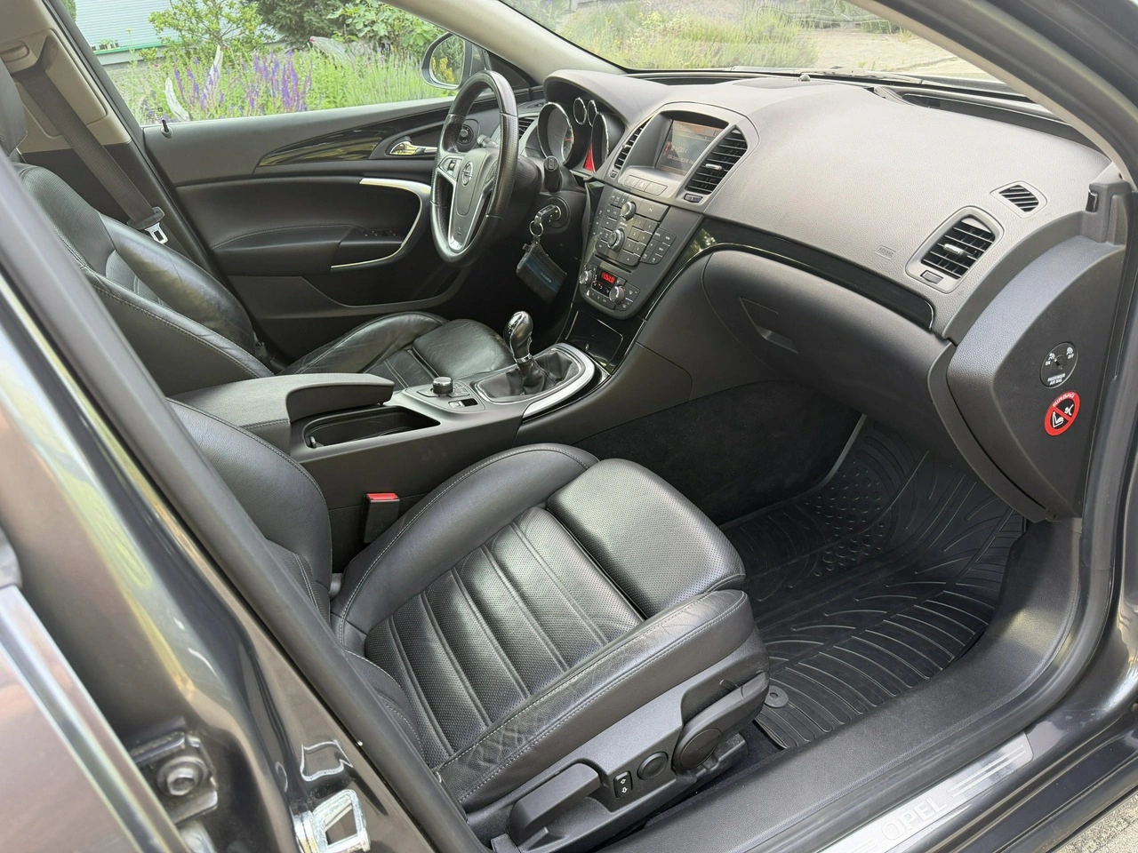Opel Insignia - Zdjęcie 16