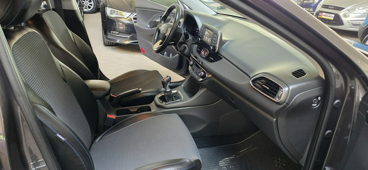 Hyundai i30 - Zdjęcie 15