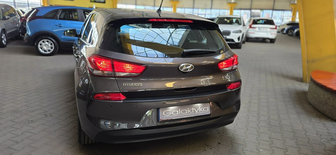 Hyundai i30 - Zdjęcie 8