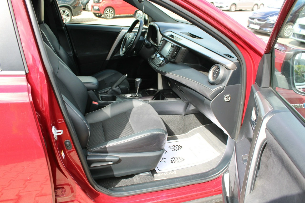 Toyota RAV-4 - Zdjęcie 24