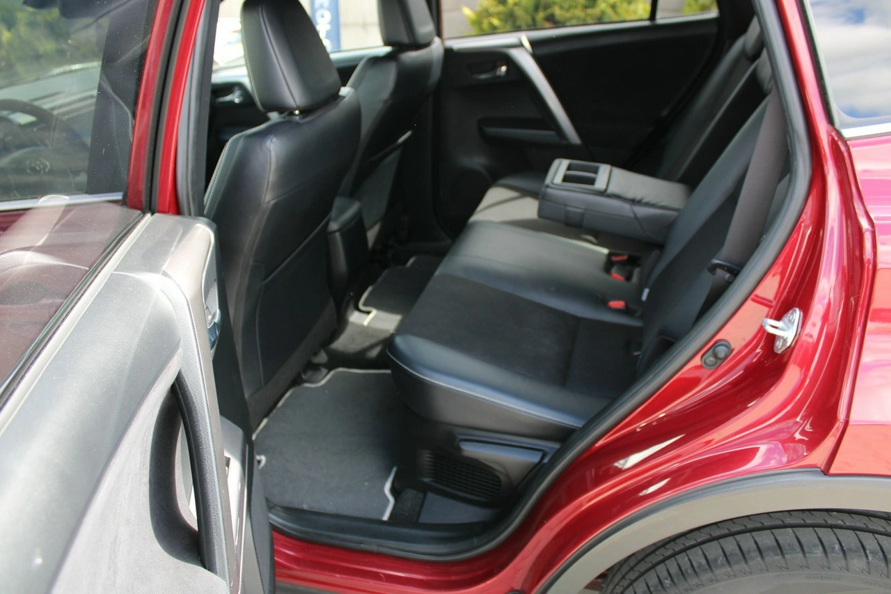 Toyota RAV-4 - Zdjęcie 27