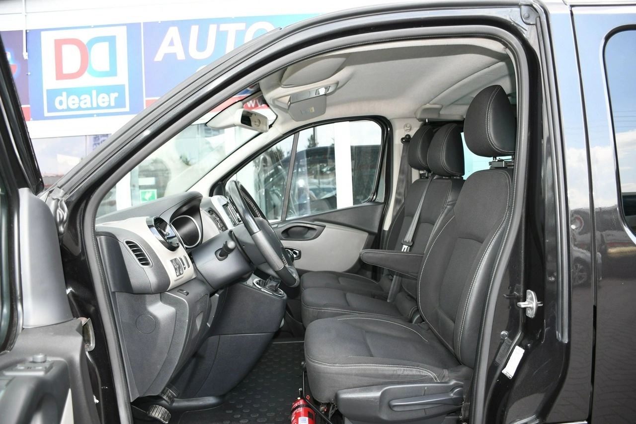 Renault Trafic - Zdjęcie 20