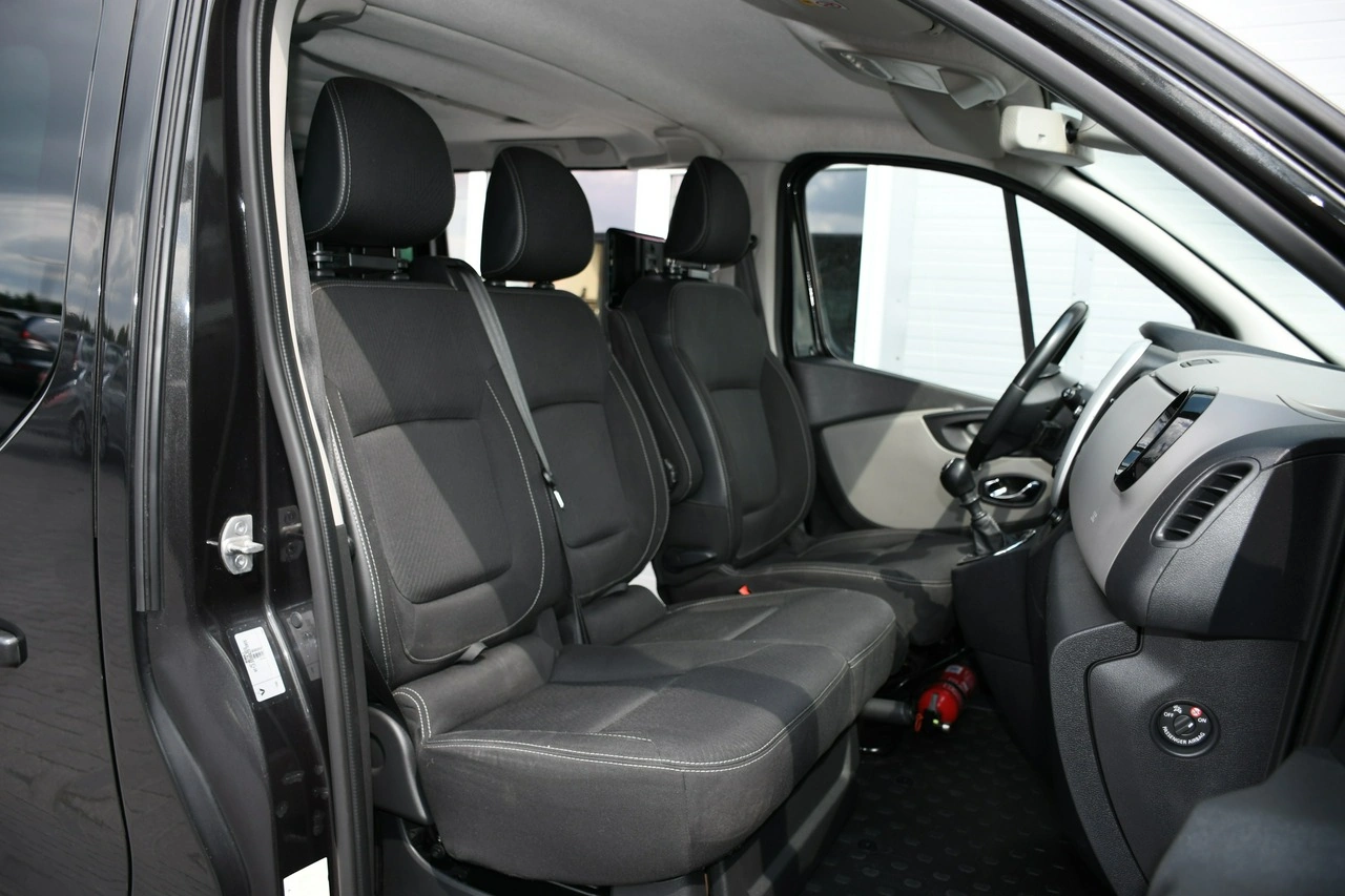 Renault Trafic - Zdjęcie 25