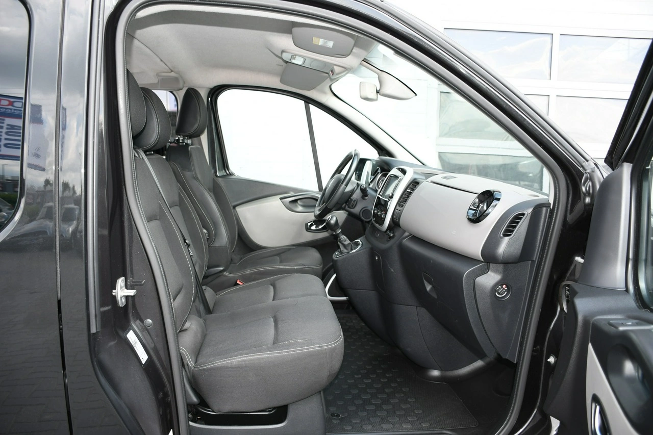 Renault Trafic - Zdjęcie 26