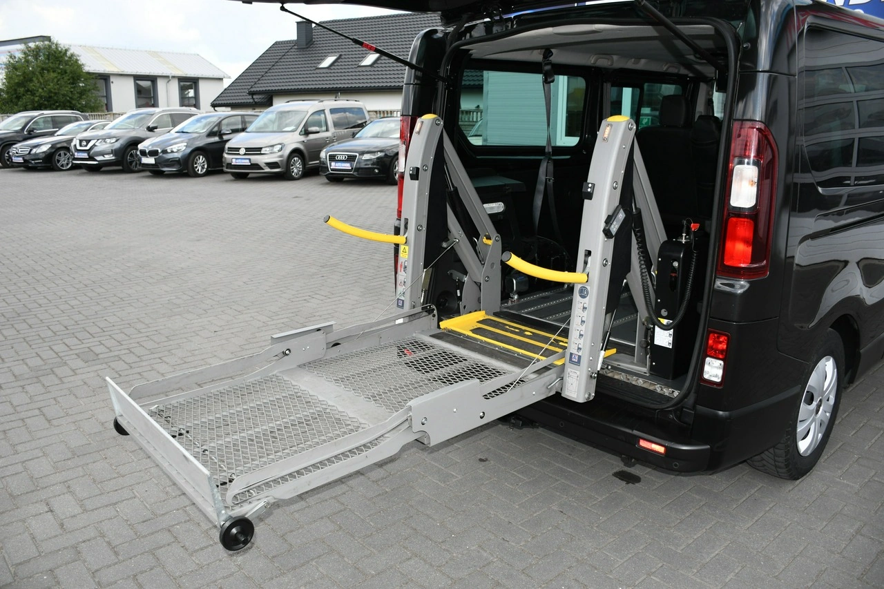Renault Trafic - Zdjęcie 35