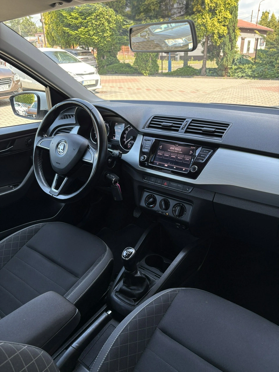 Skoda Fabia - Zdjęcie 11
