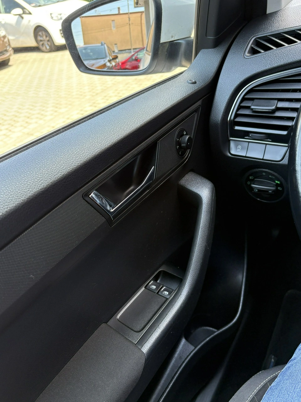 Skoda Fabia - Zdjęcie 25