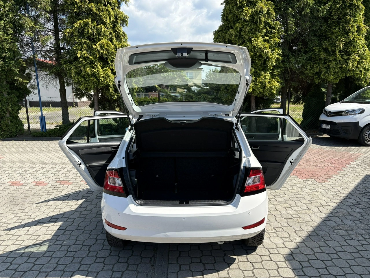 Skoda Fabia - Zdjęcie 32