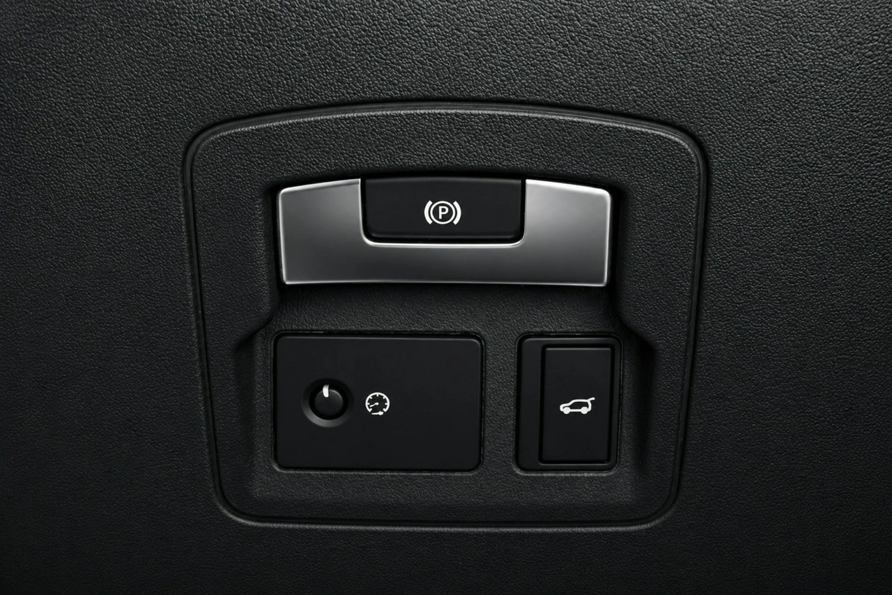 Land Rover Range Rover Velar - Zdjęcie 25