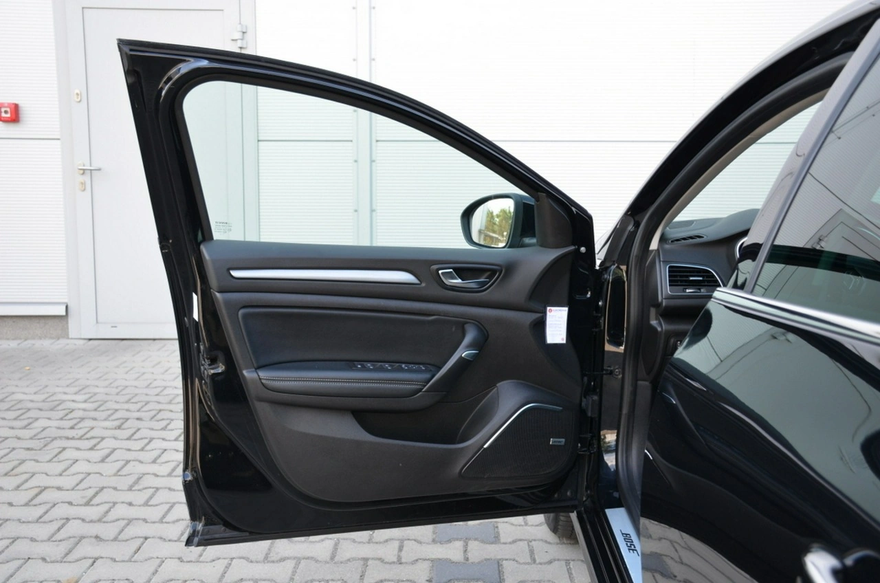 Renault Megane - Zdjęcie 18