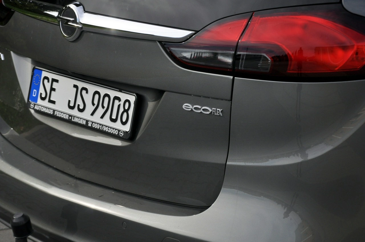 Opel Zafira - Zdjęcie 14