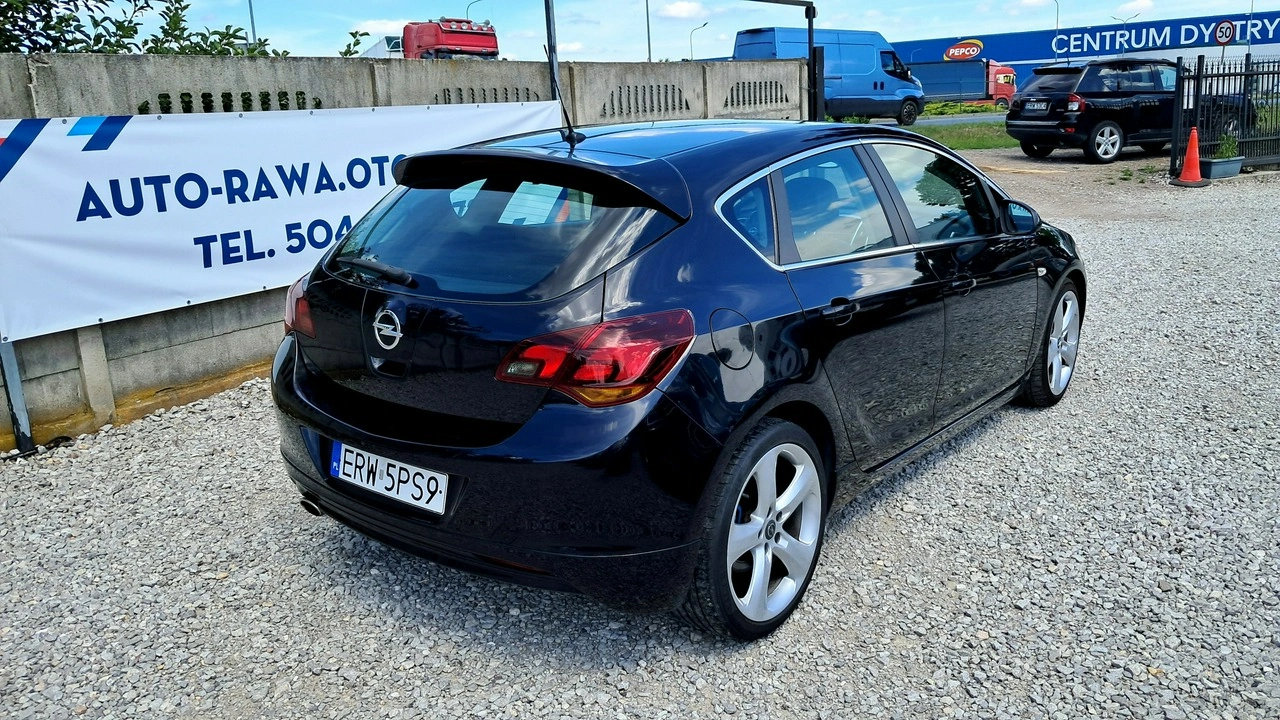 Opel Astra - Zdjęcie 1