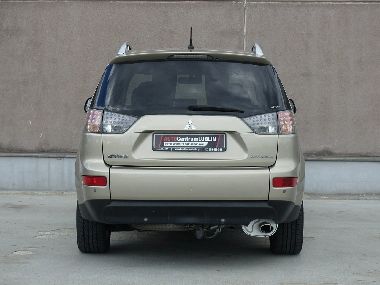 Mitsubishi Outlander - Zdjęcie 9