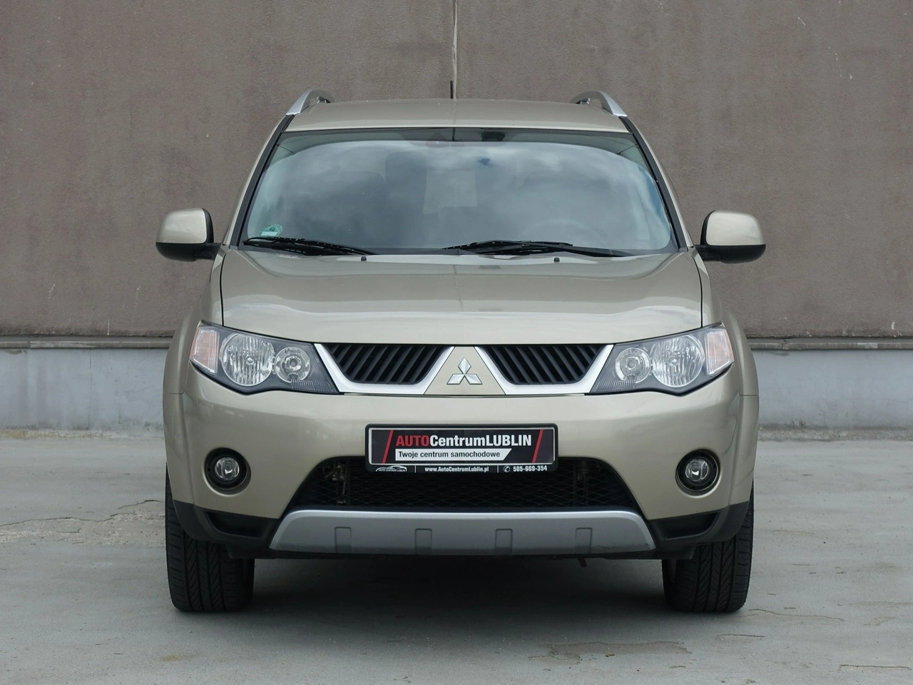 Mitsubishi Outlander - Zdjęcie 4