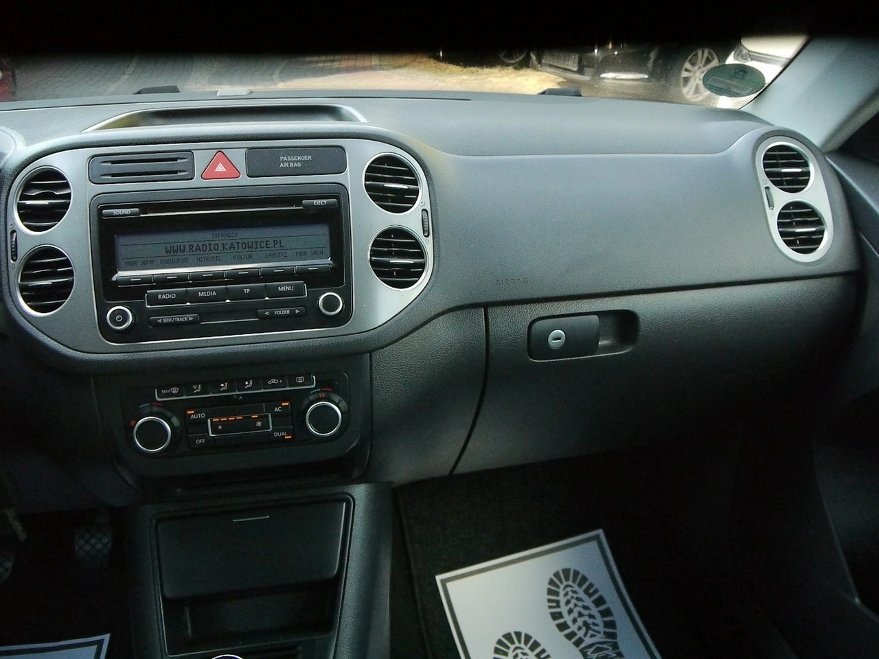 Volkswagen Tiguan - Zdjęcie 18