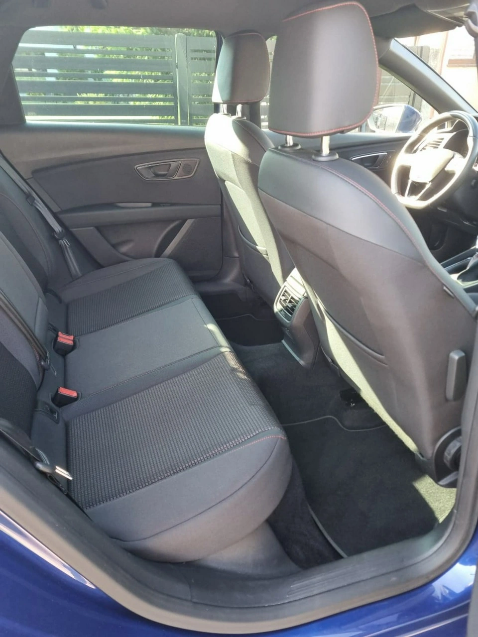 Seat Leon - Zdjęcie 11