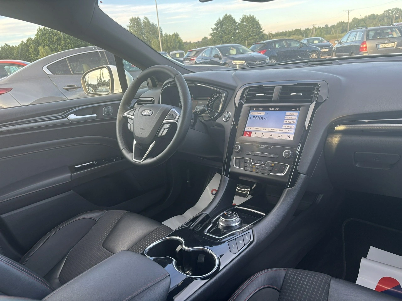 Ford Mondeo - Zdjęcie 22