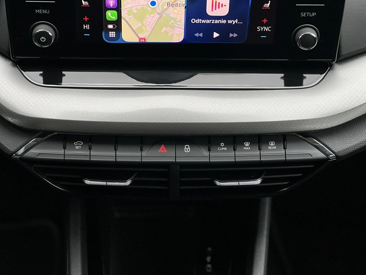 Skoda Octavia - Zdjęcie 14