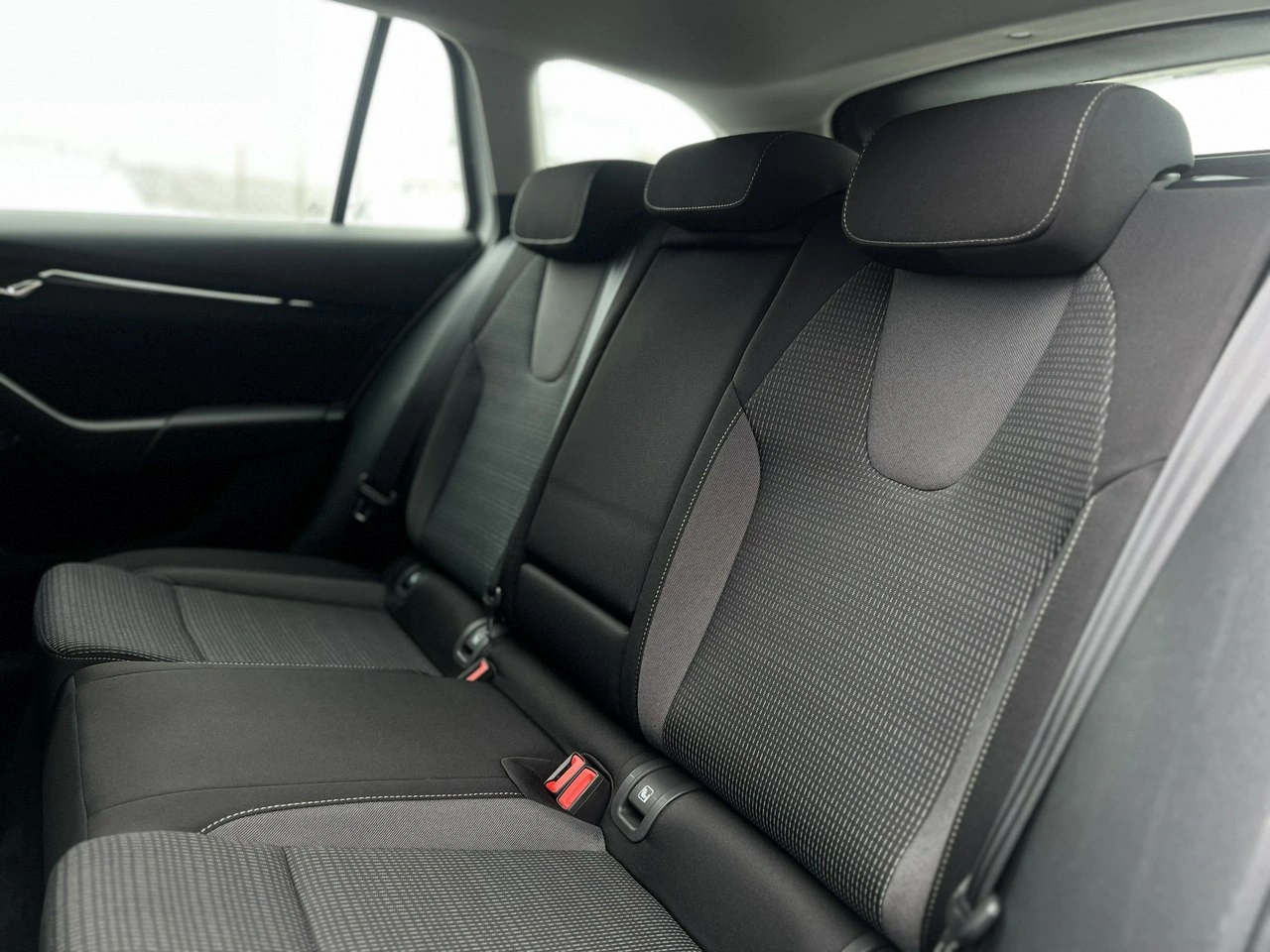 Skoda Octavia - Zdjęcie 37