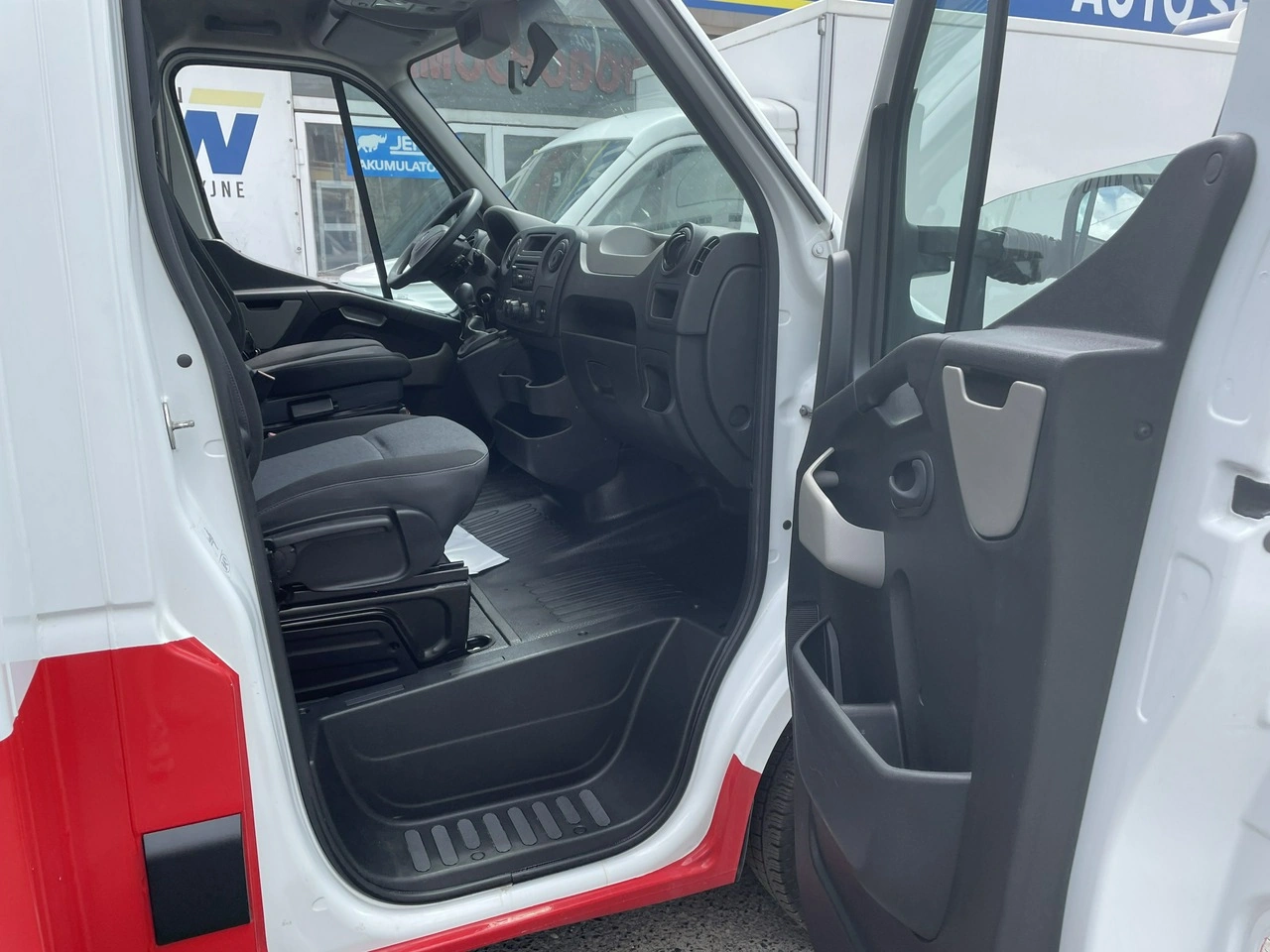 Renault Master - Zdjęcie 16