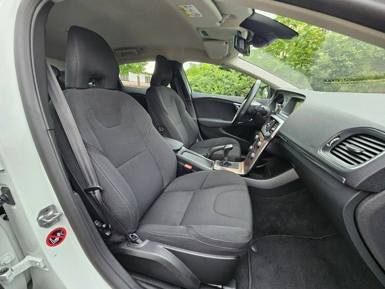 Volvo V40 - Zdjęcie 14