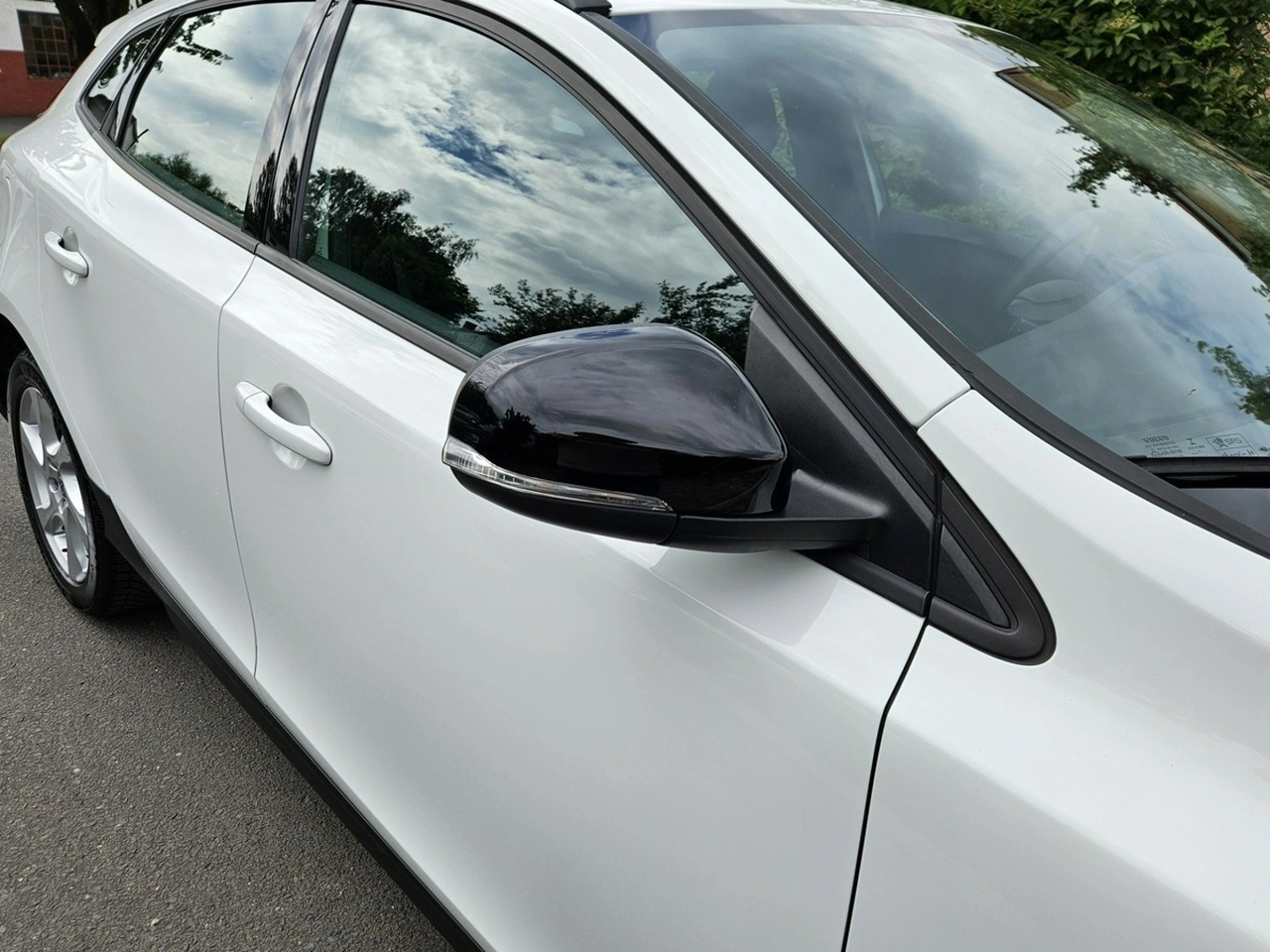 Volvo V40 - Zdjęcie 21