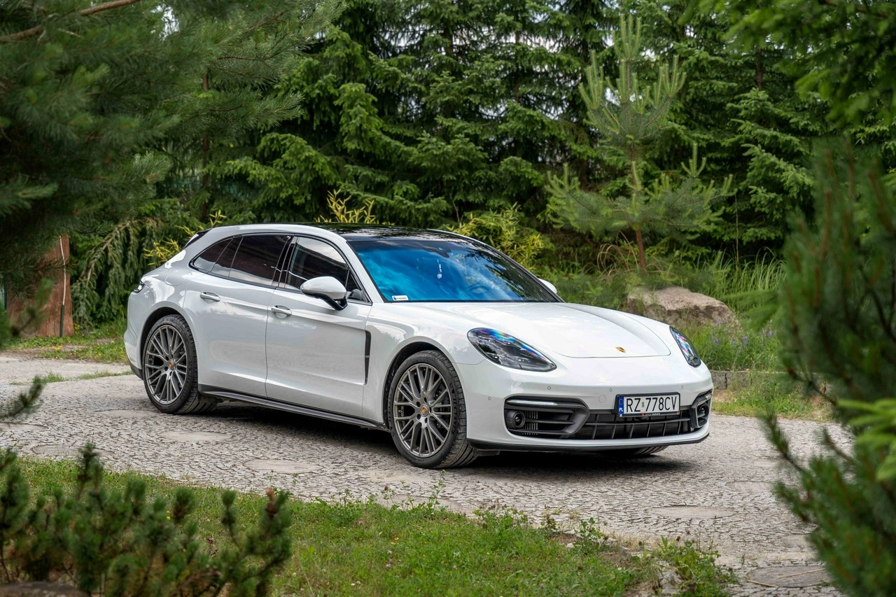 Porsche Panamera - Główne zdjęcie