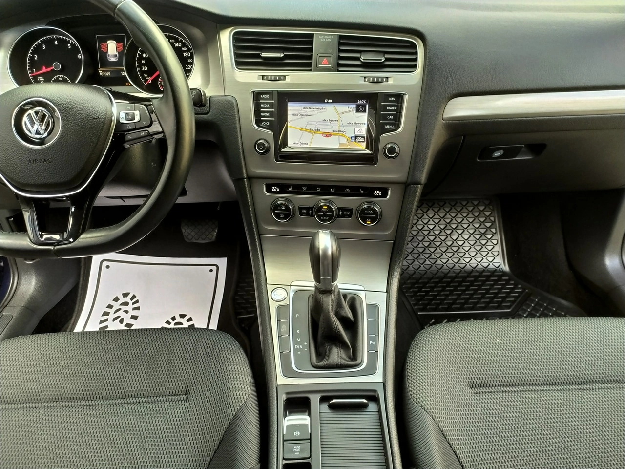 Volkswagen Golf - Zdjęcie 17