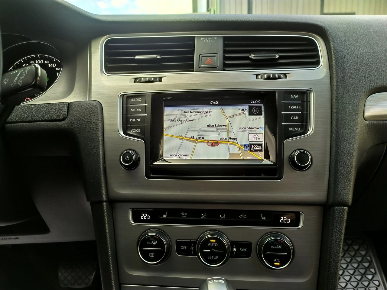 Volkswagen Golf - Zdjęcie 18