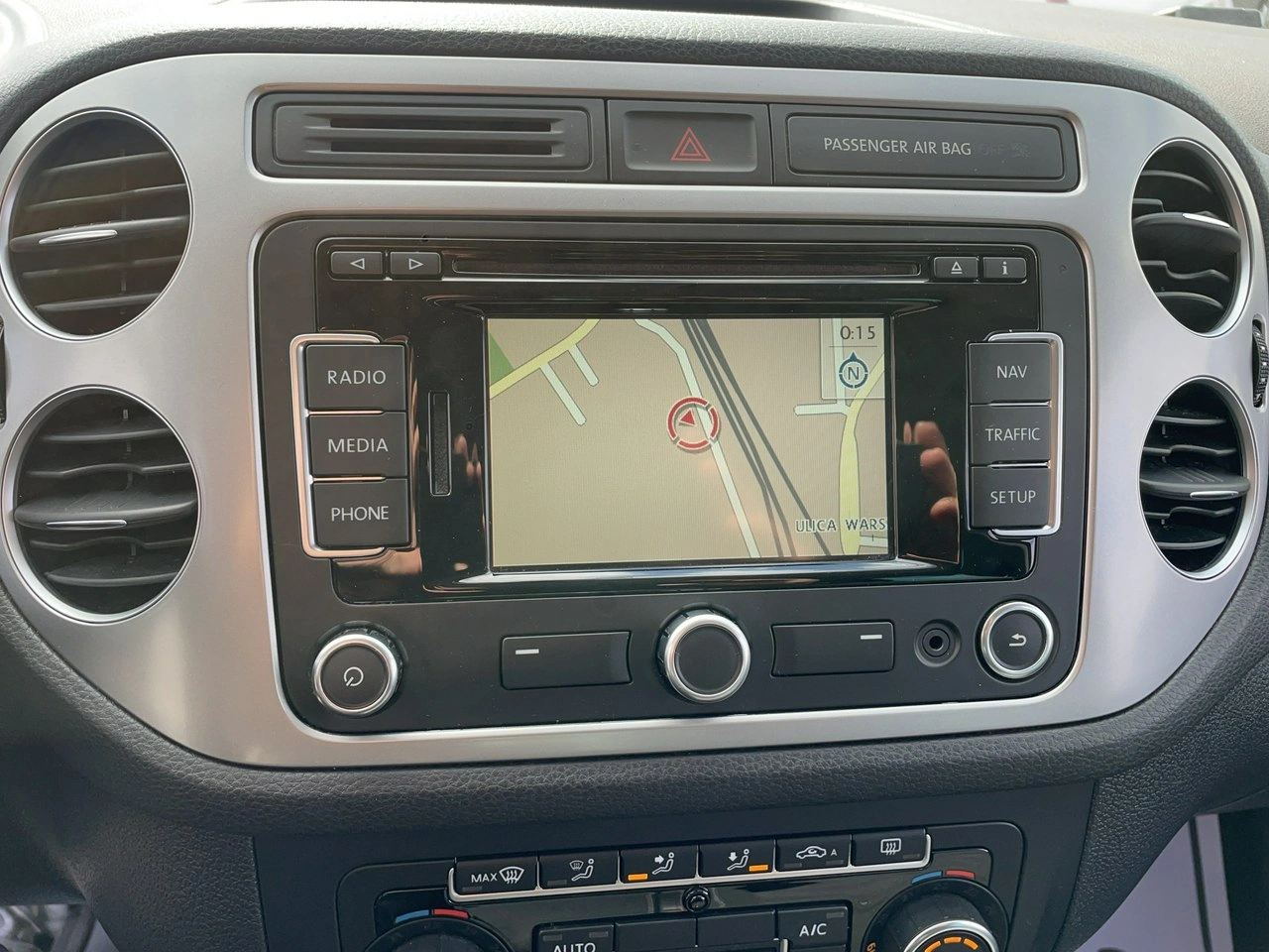 Volkswagen Tiguan - Zdjęcie 12