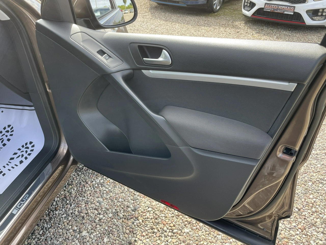 Volkswagen Tiguan - Zdjęcie 20