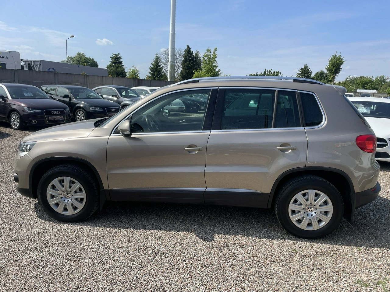 Volkswagen Tiguan - Zdjęcie 10