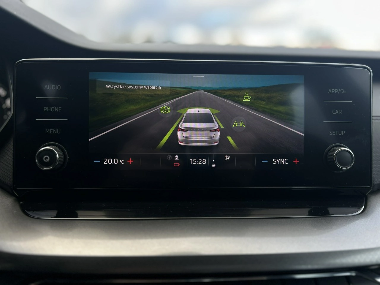 Skoda Octavia - Zdjęcie 24