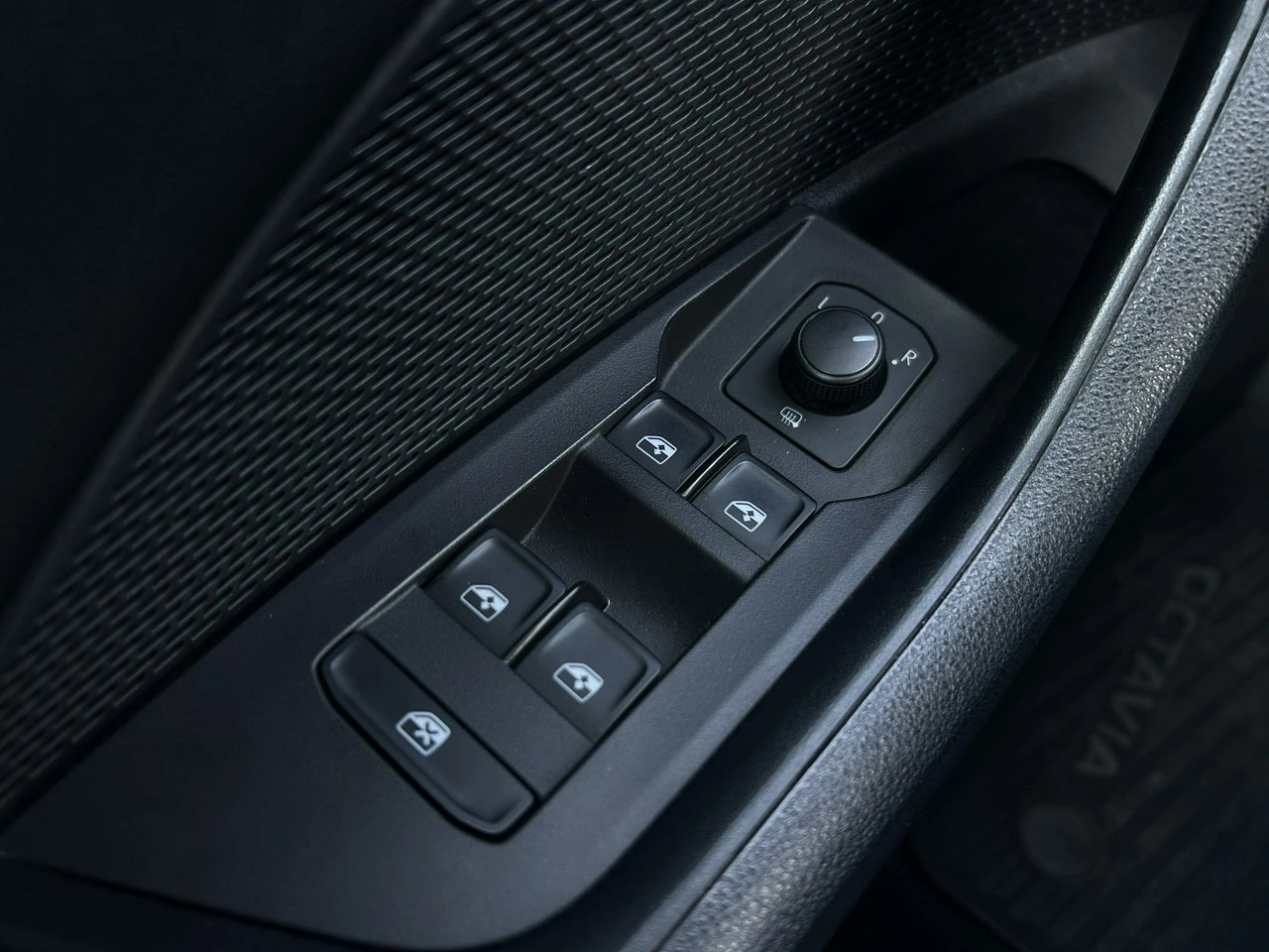 Skoda Octavia - Zdjęcie 33