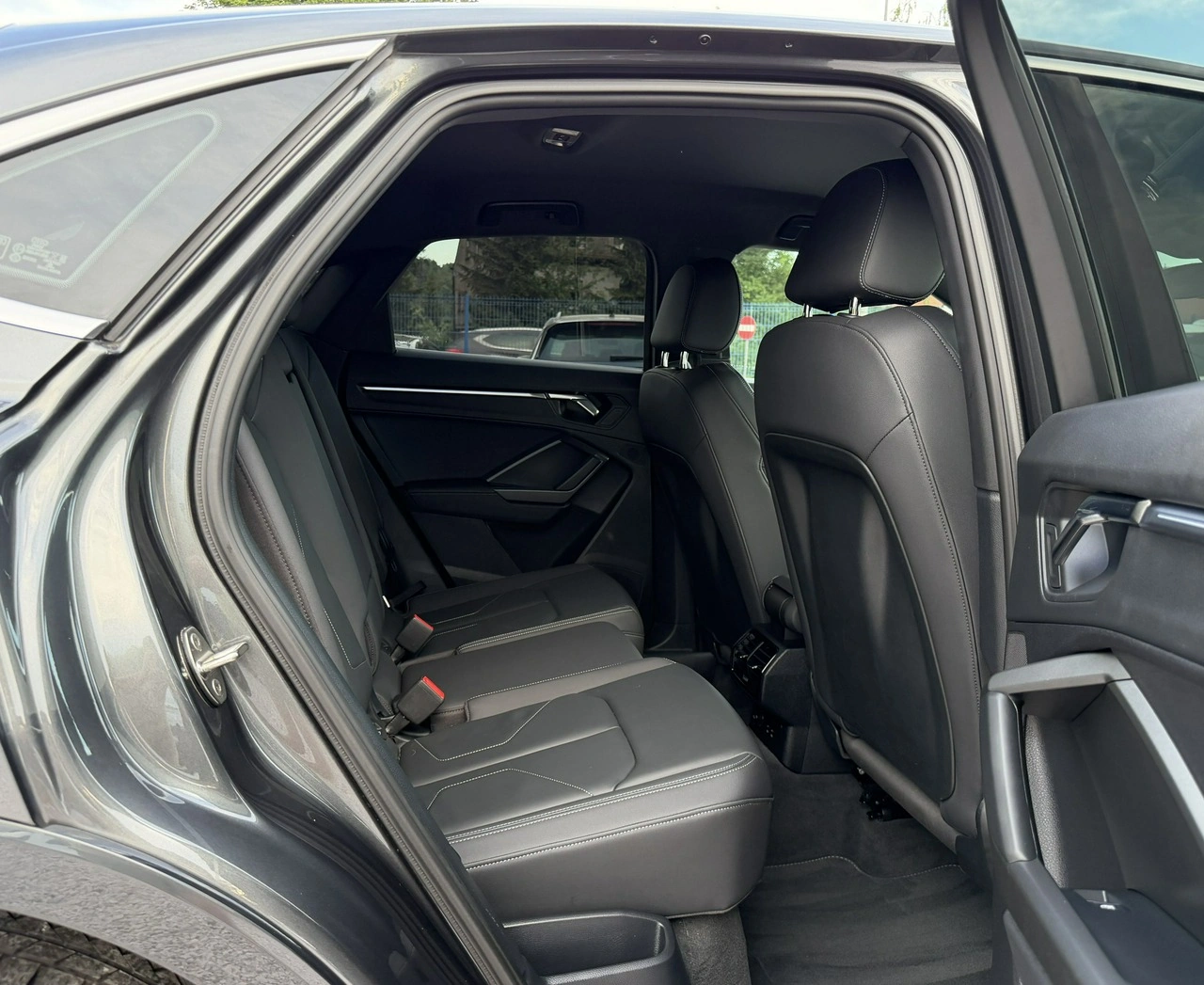 Audi Q3 - Zdjęcie 13
