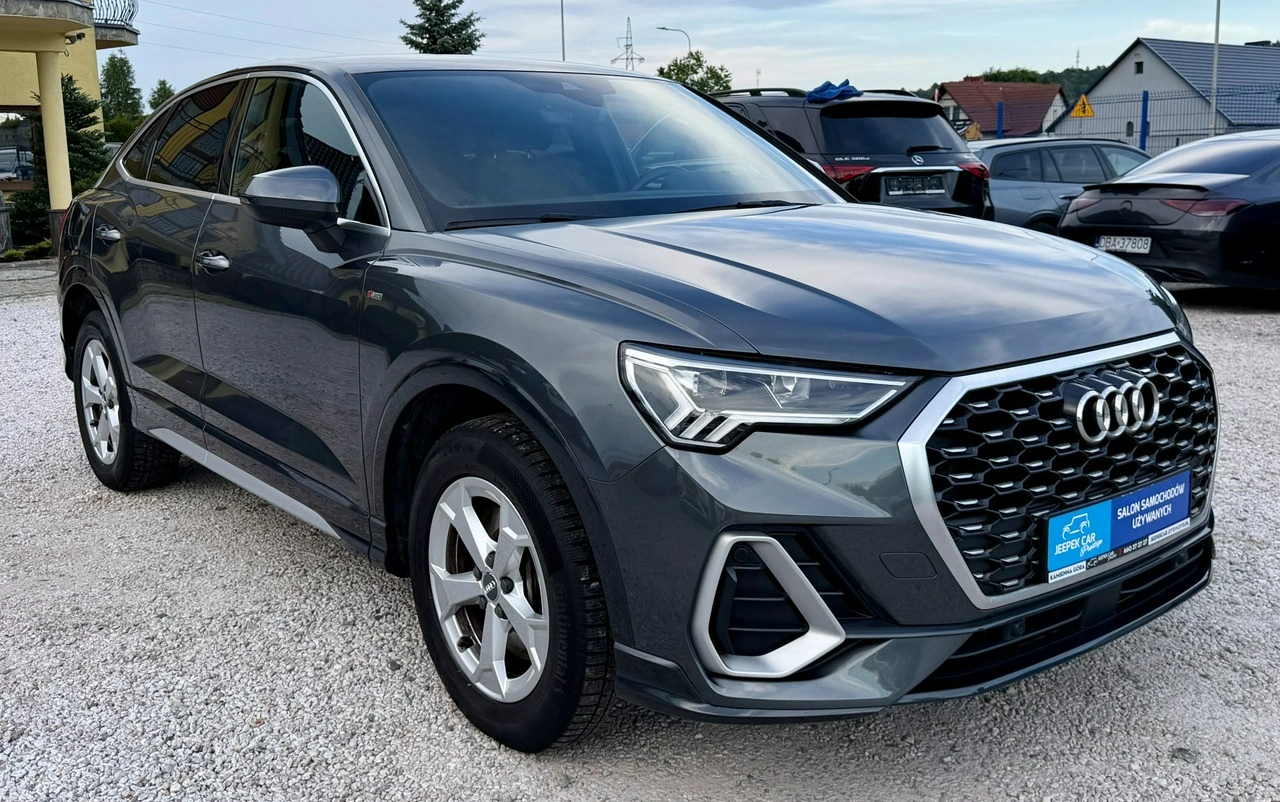 Audi Q3 - Zdjęcie 2