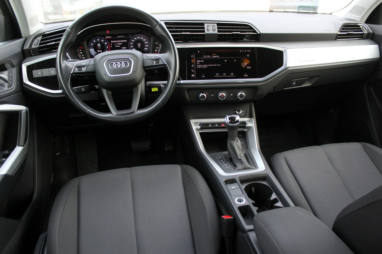 Audi Q3 - Zdjęcie 9