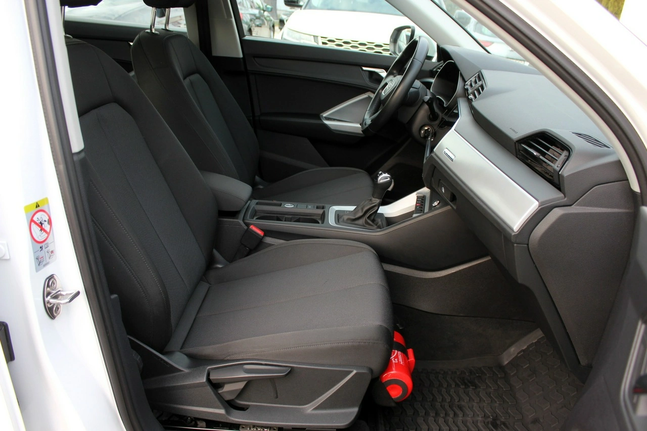Audi Q3 - Zdjęcie 10