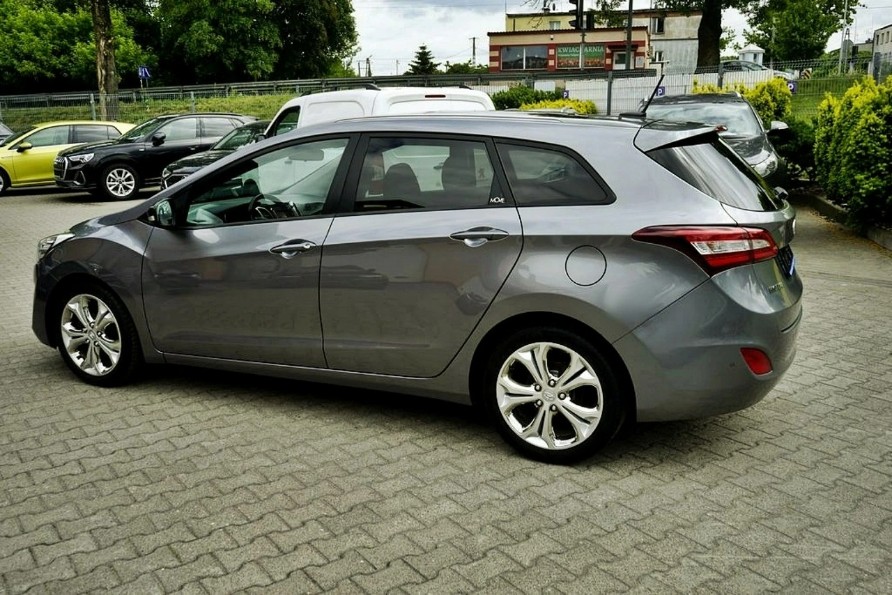 Hyundai i30 - Zdjęcie 9